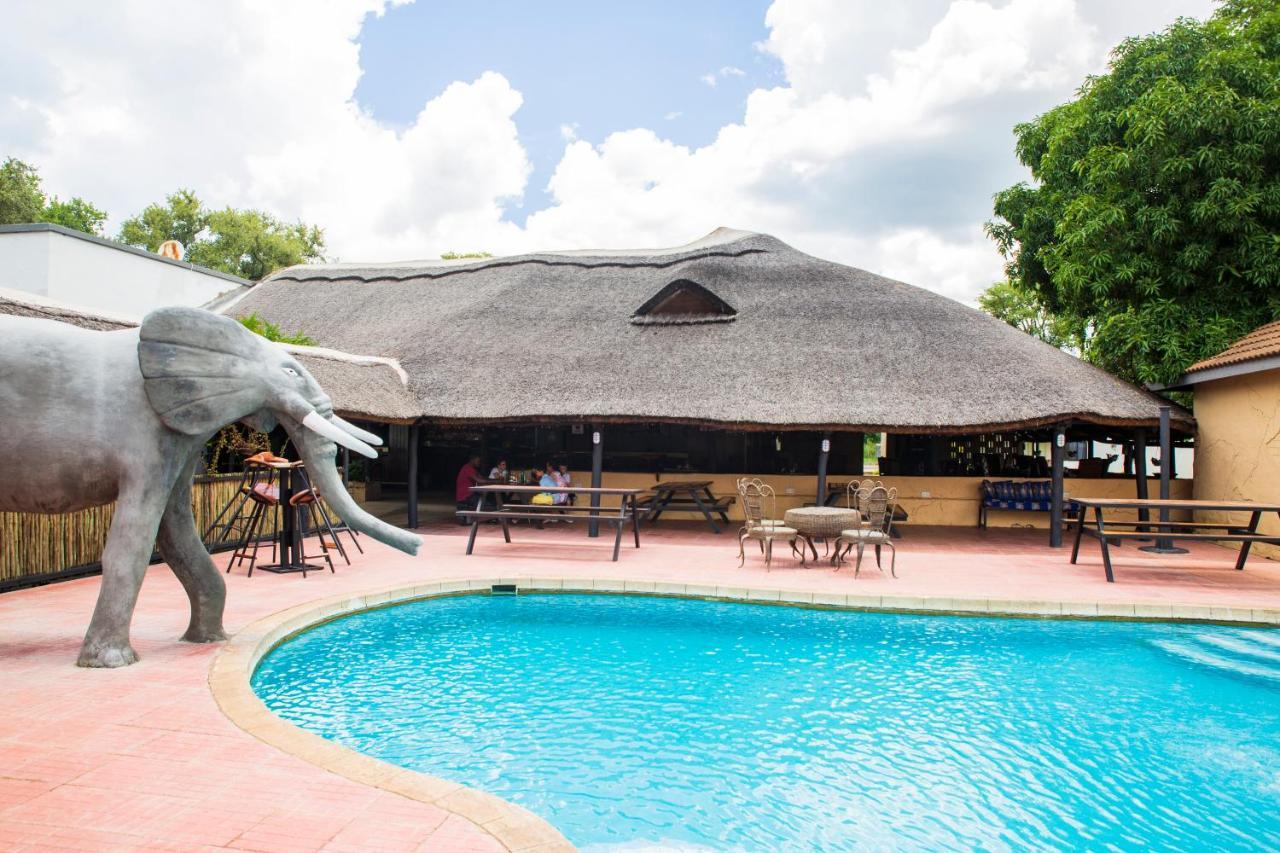 Zambezi Junction Lodge Livingstone Luaran gambar