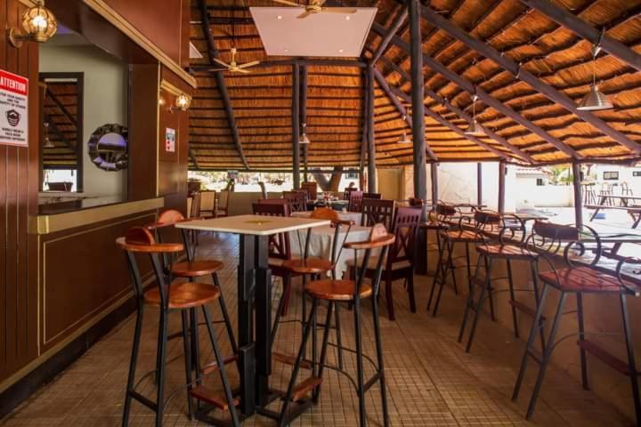 Zambezi Junction Lodge Livingstone Luaran gambar
